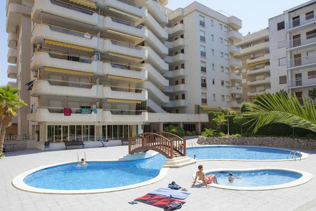 Comfy Apartment In Salou Exterior foto